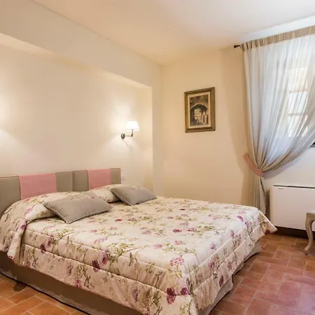 Olmofiorito Farm stay *